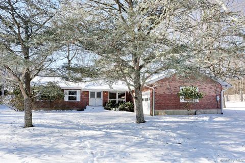 5 Steinway Court Suffern NY 10901