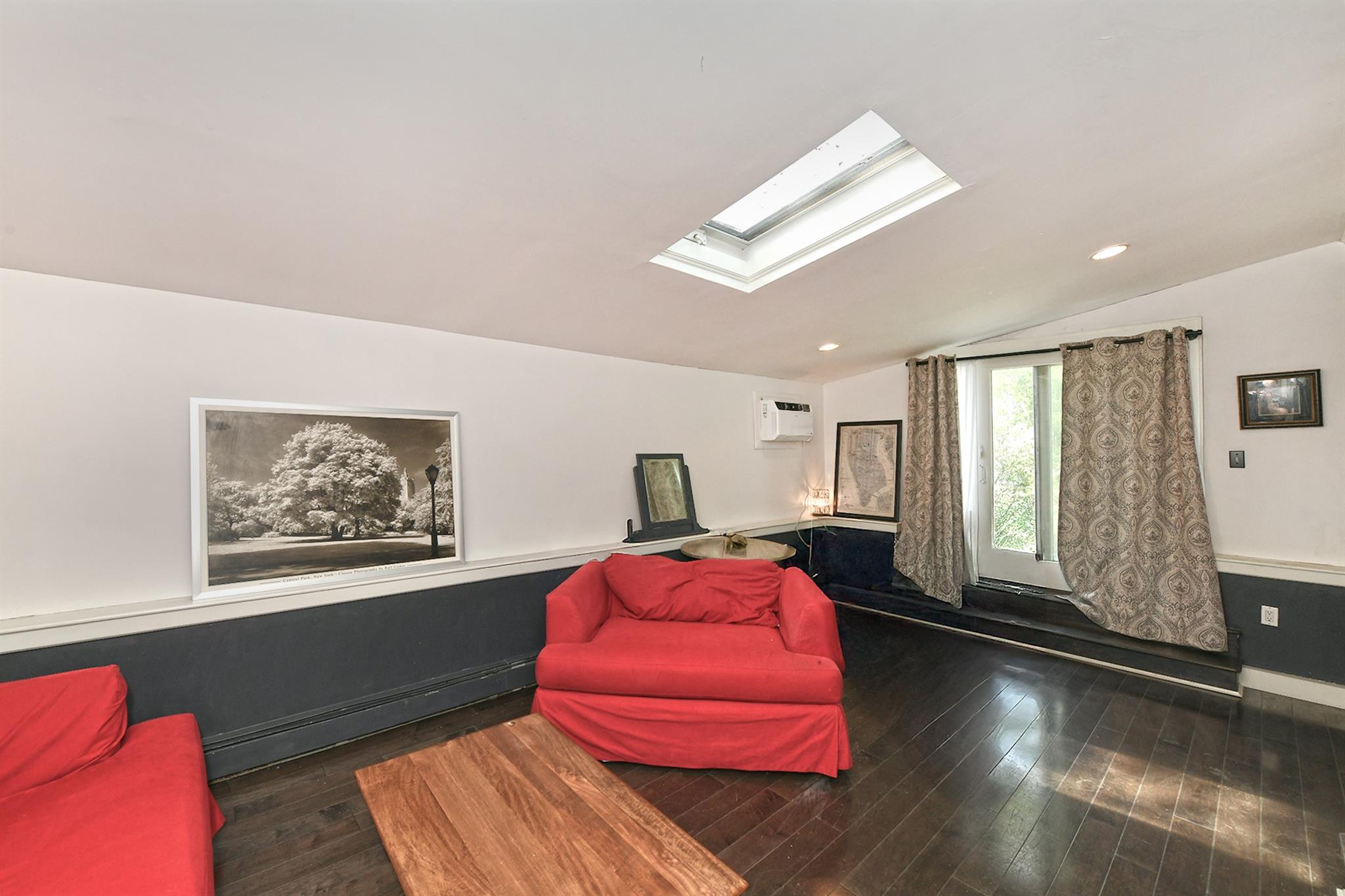 57 Hunters Lane, South Huntington, New York image 11