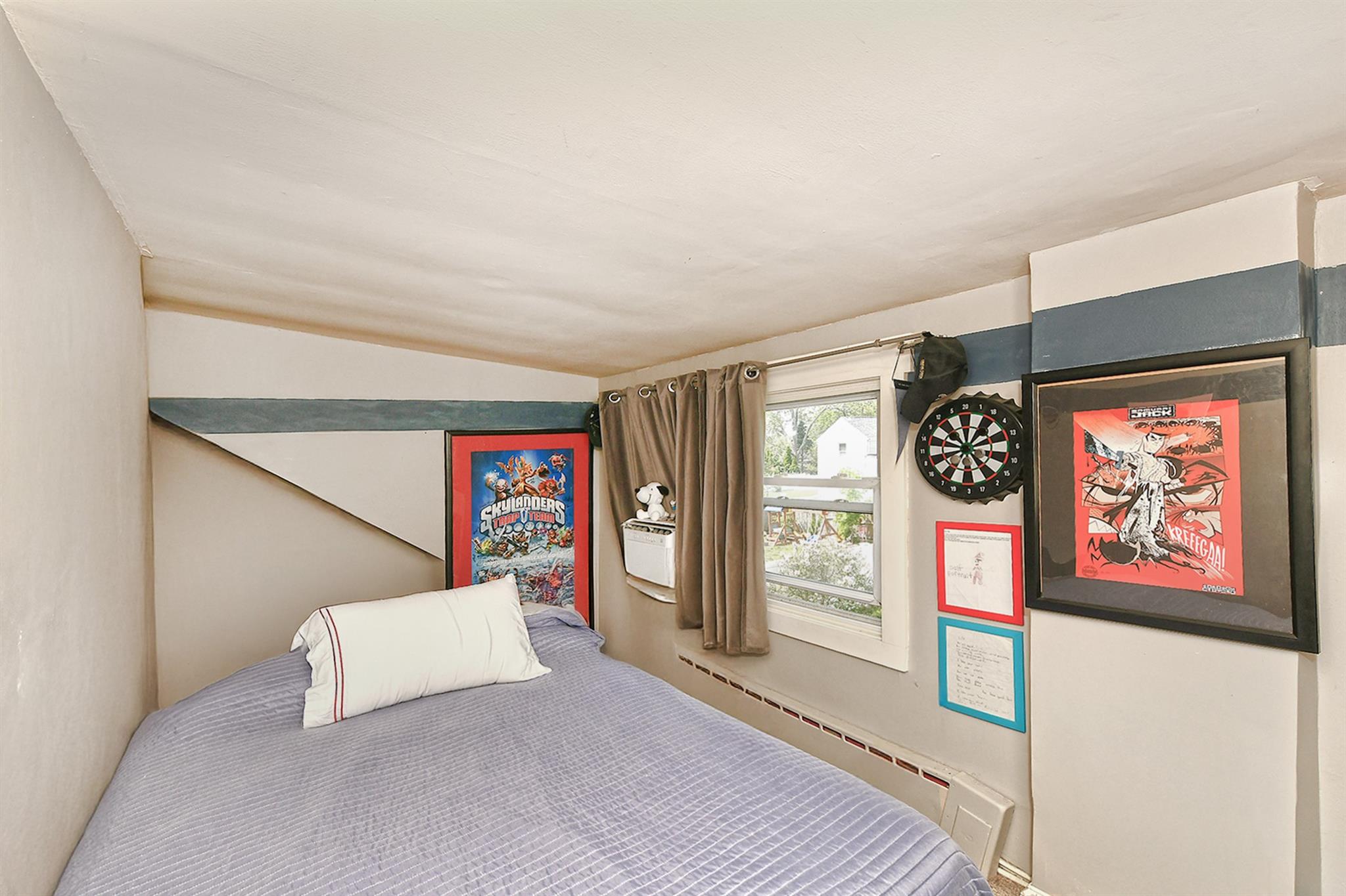 57 Hunters Lane, South Huntington, New York image 12