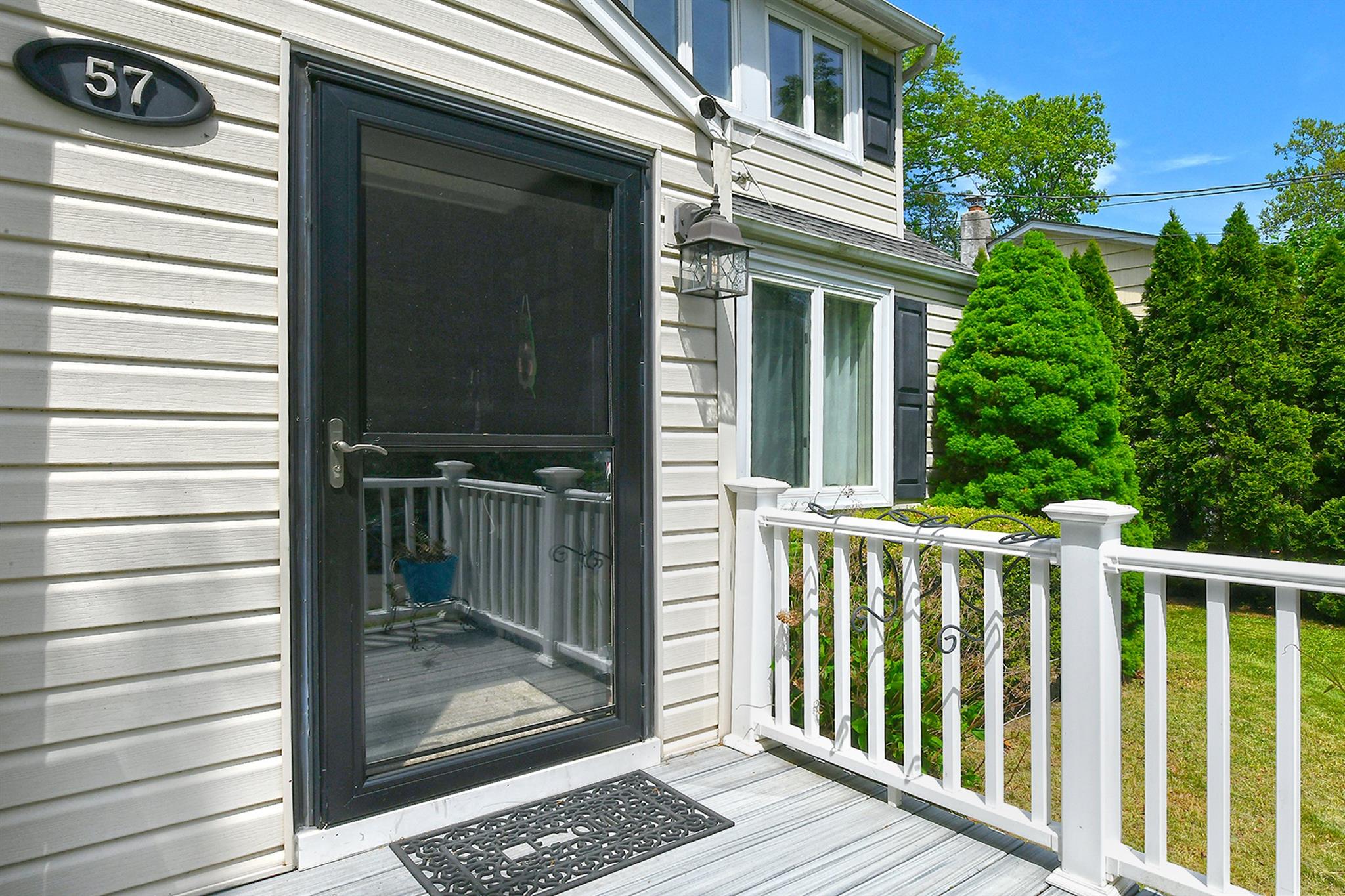 57 Hunters Lane, South Huntington, New York image 3