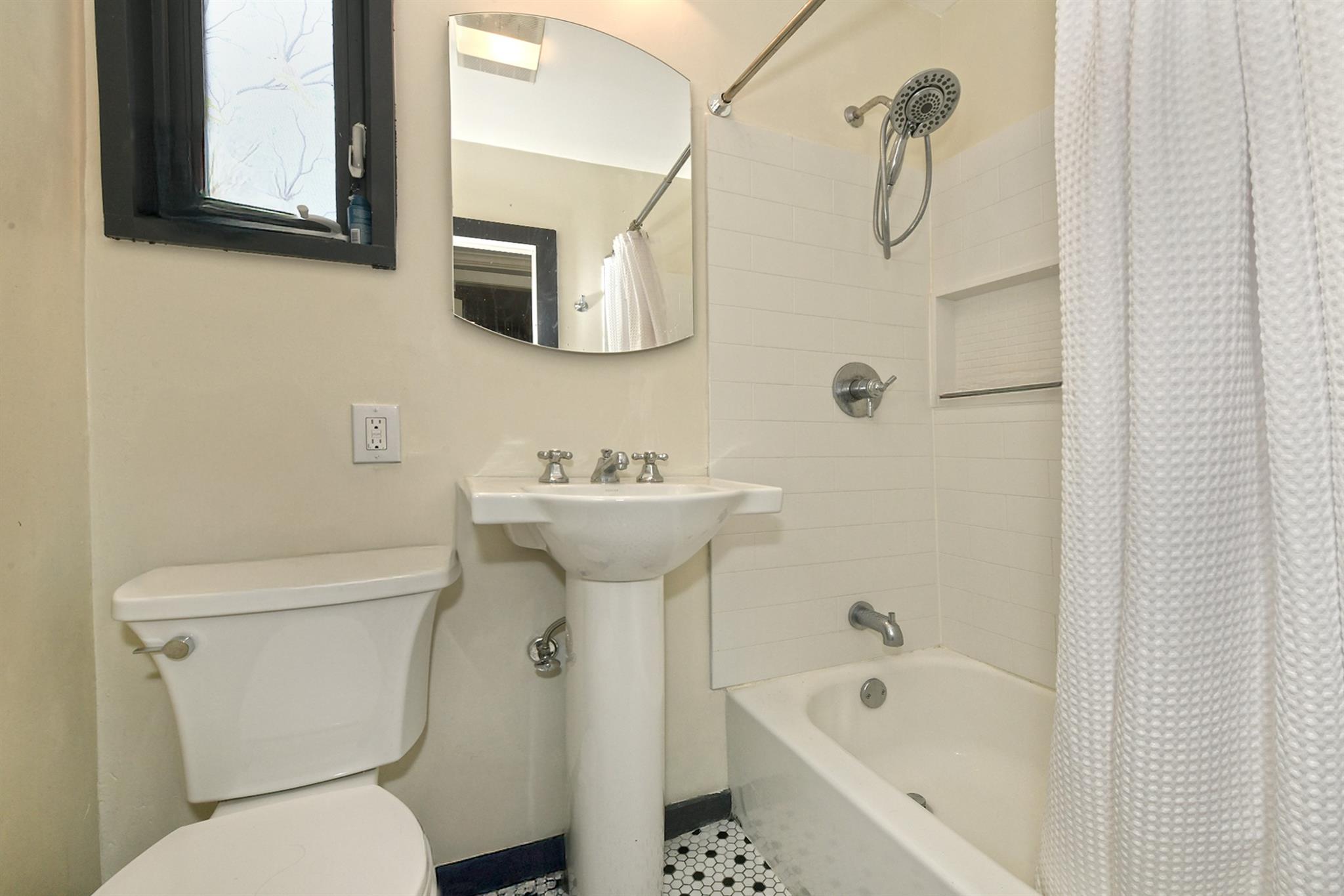 57 Hunters Lane, South Huntington, New York image 9