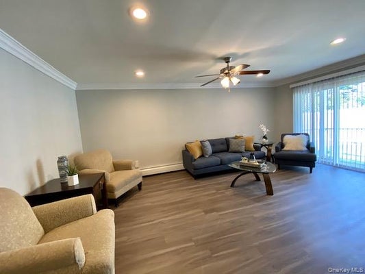 234 RIVER AVE APT 67, PATCHOGUE, NY 11772 - Image de2aa6cac7b56e388430ed2333e7b9c8/1616673436