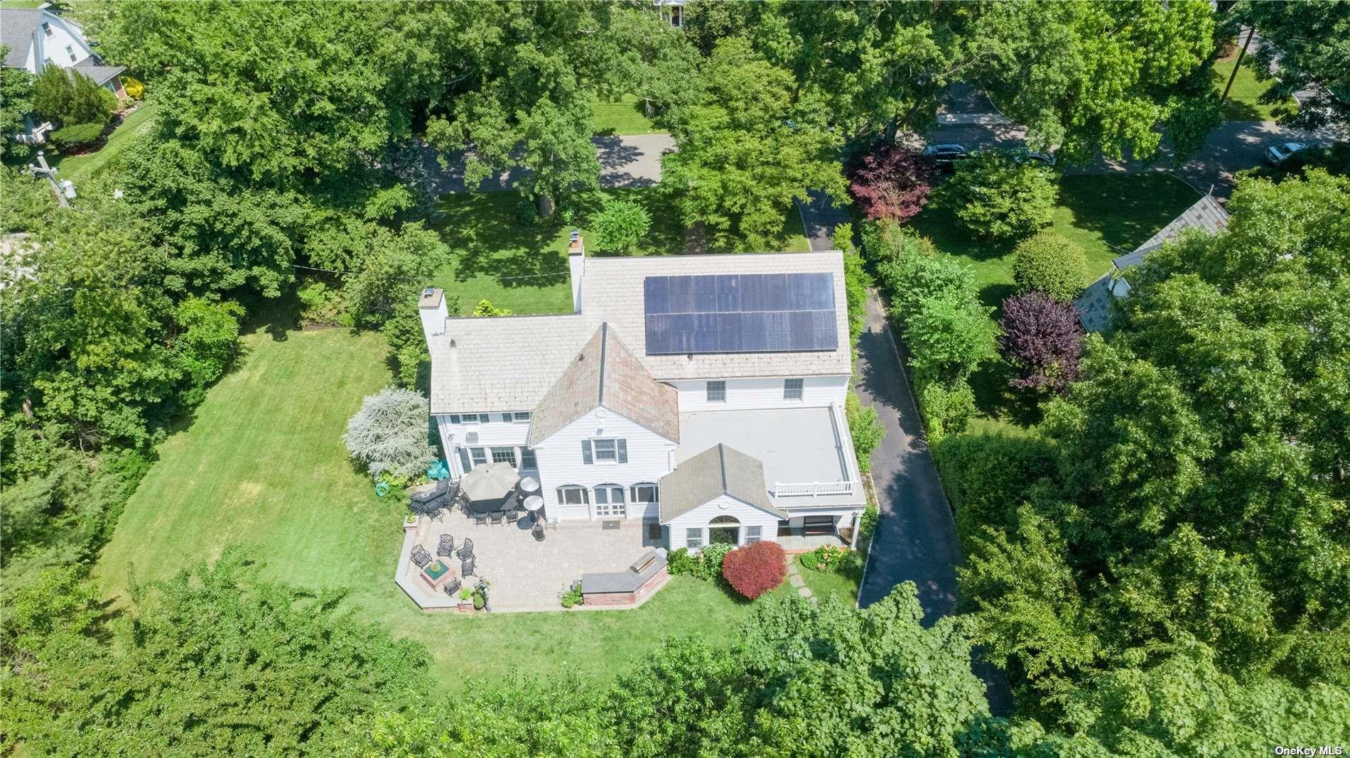4 Summit Avenue