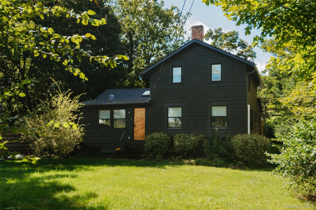 Photo of 1 N Ohioville Road, New Paltz, NY 12561 (MLS # 1042769)
