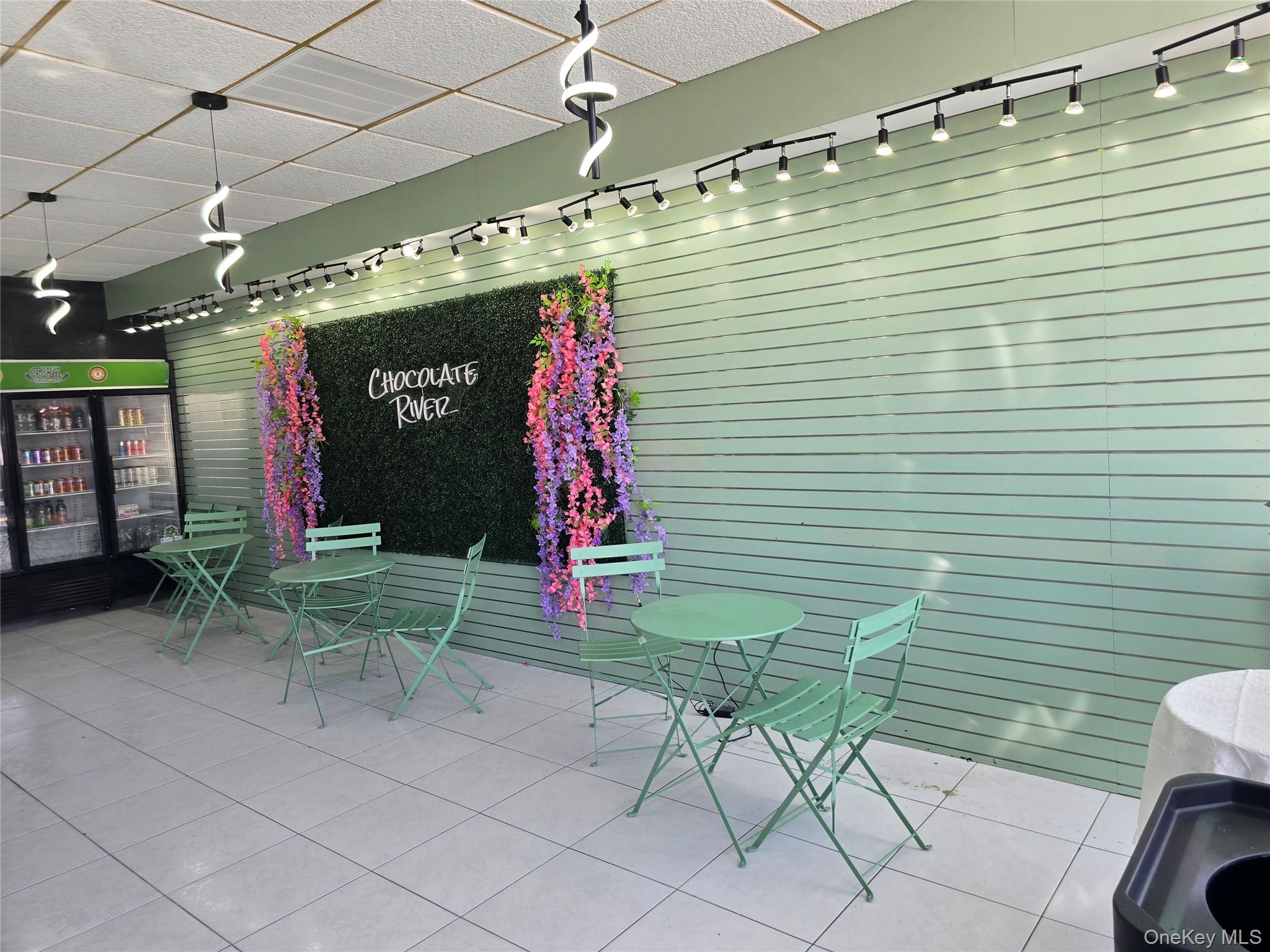 46 East Central Avenue