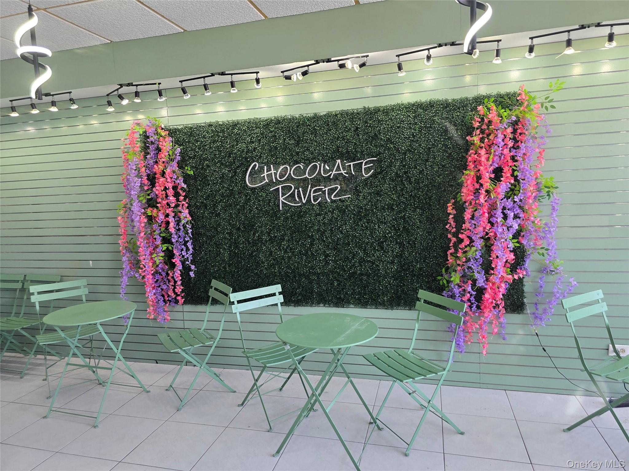 46 East Central Avenue