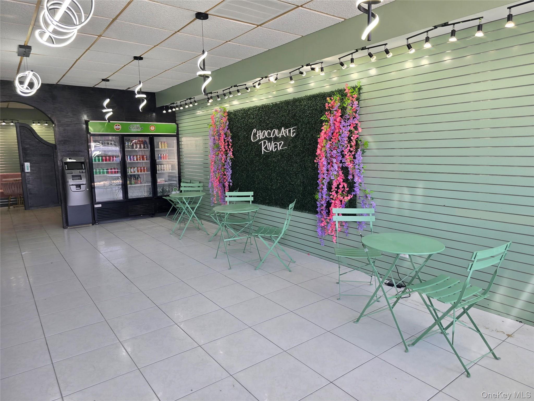 46 East Central Avenue