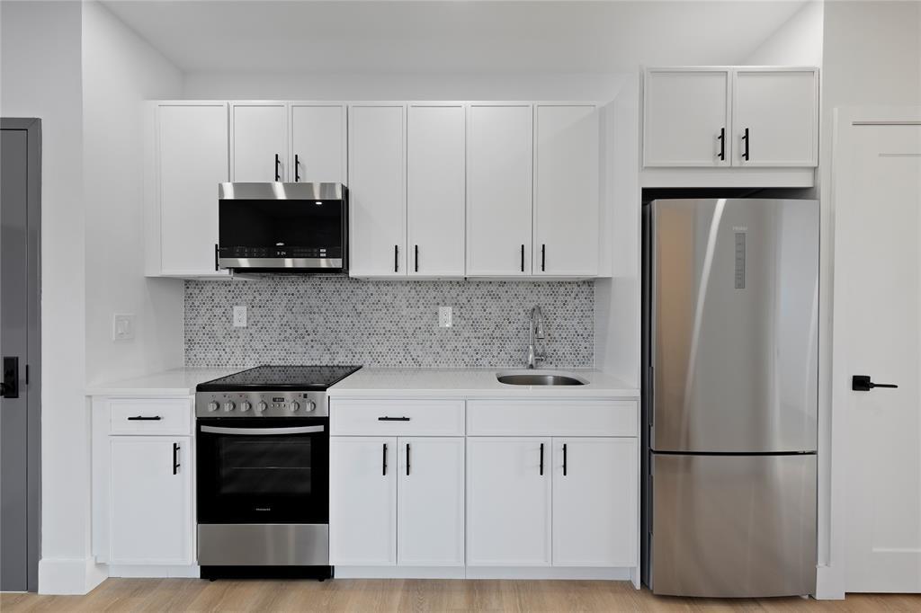 Lagrange Avenue Apt 4, Poughkeepsie, New York - 1 Bedrooms  
1 Bathrooms  
2 Rooms - 