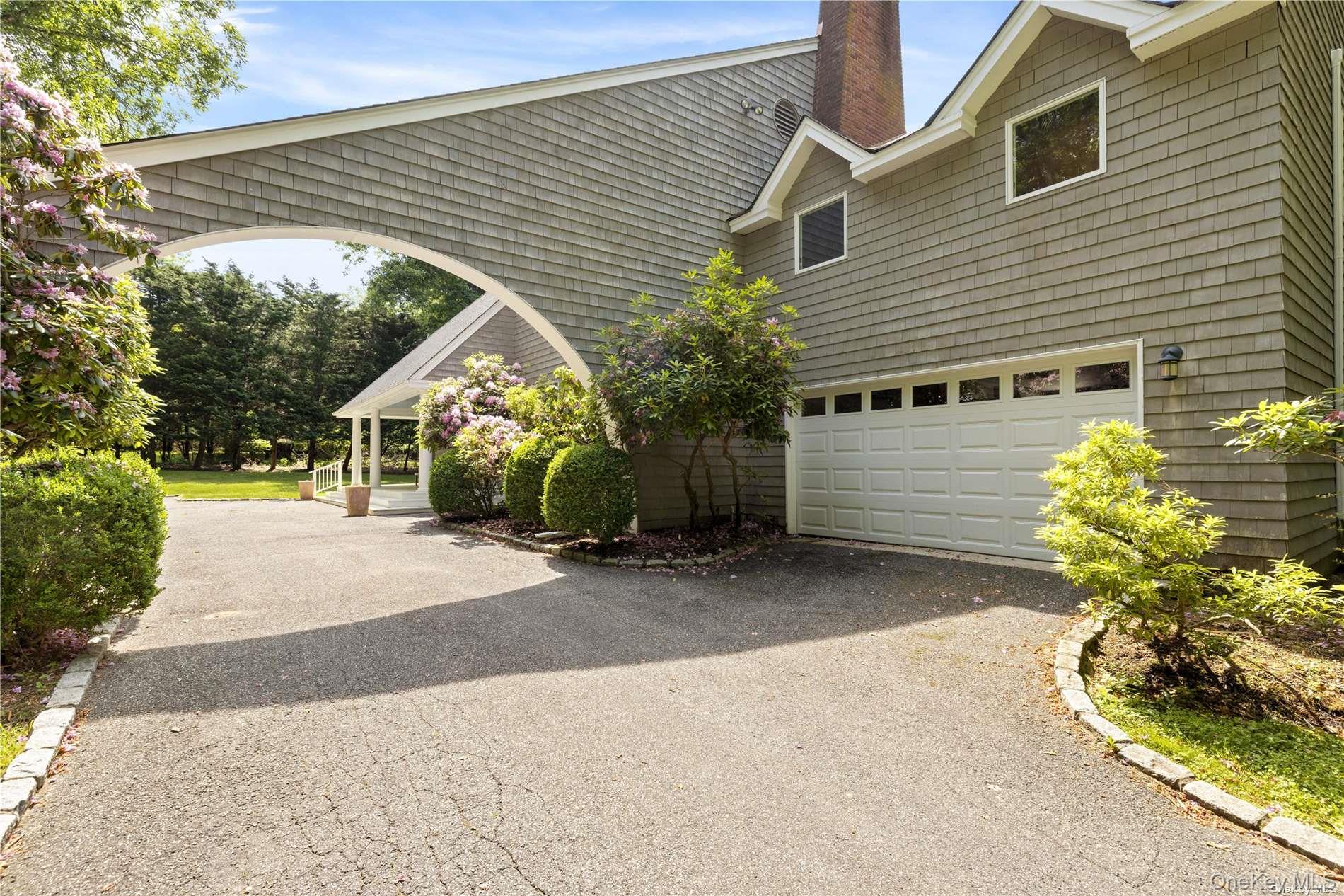 25 Deerwood Path