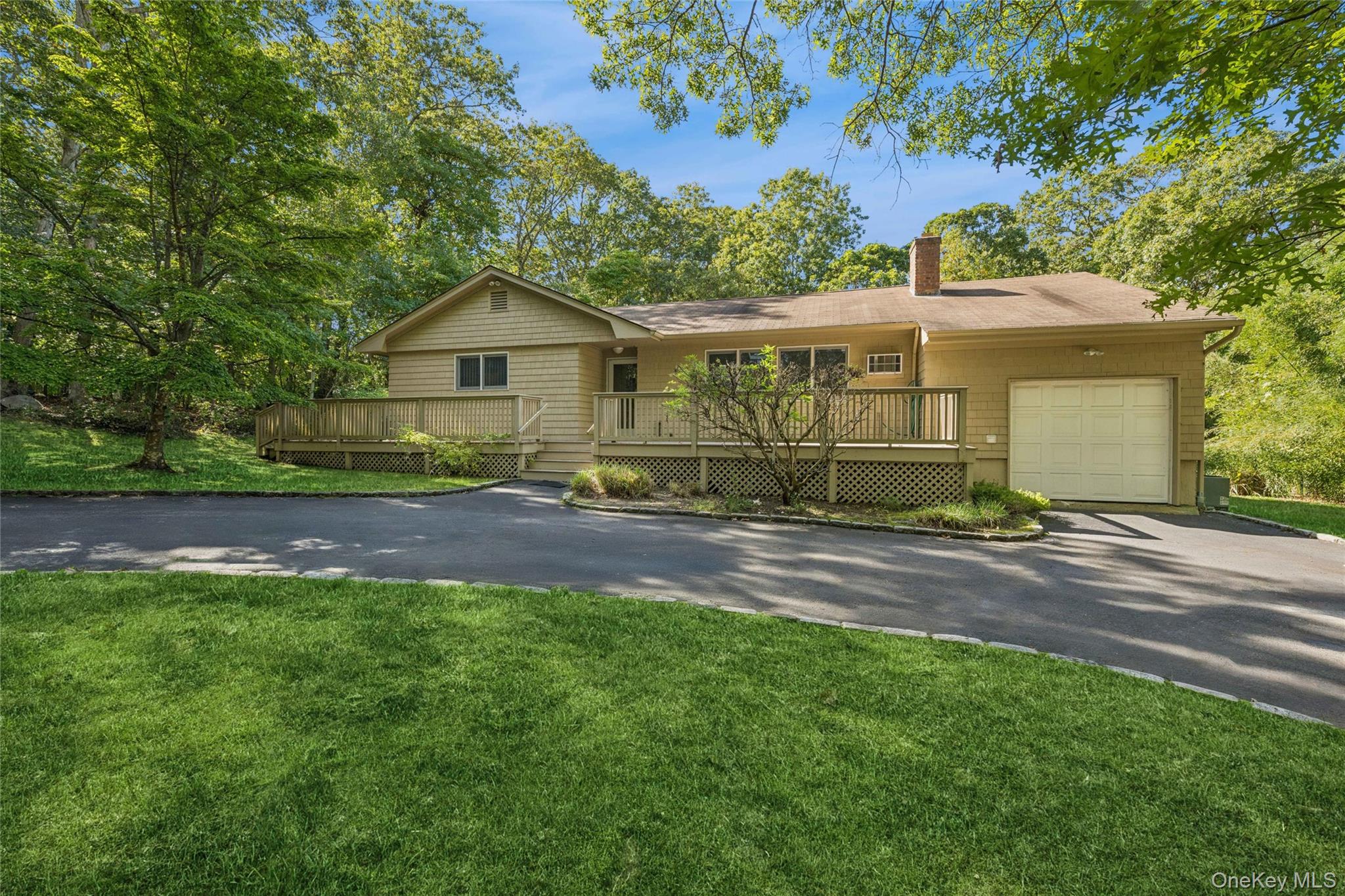 33 Woods Lane