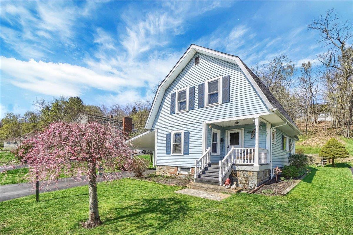11 Orchard Terrace