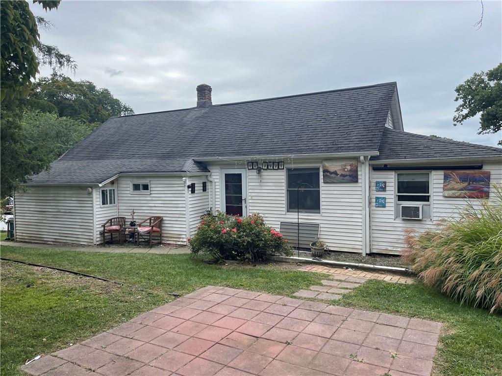 Samstag Avenue, Ossining, New York - 3 Bedrooms  
1 Bathrooms - 