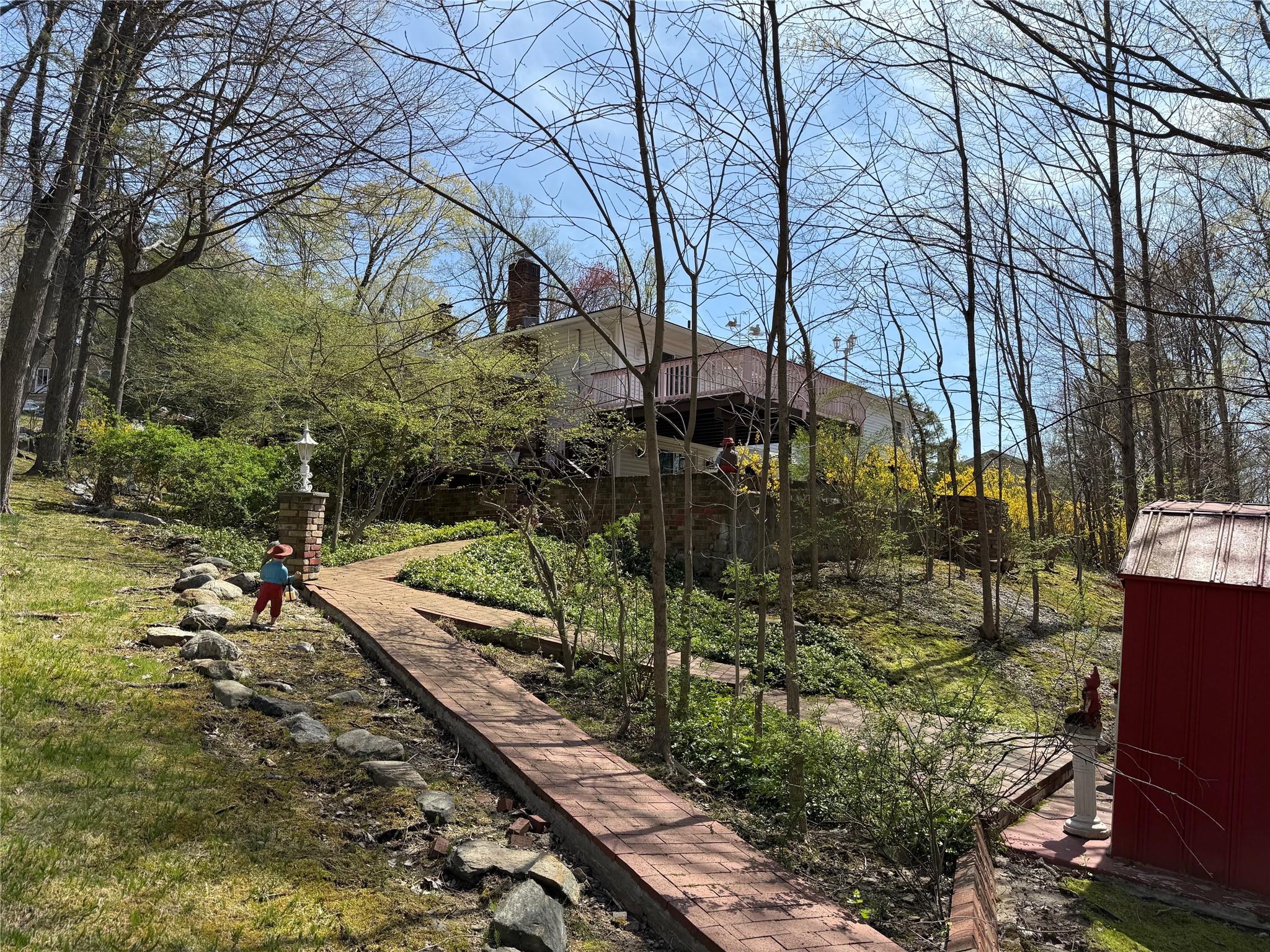 2355 Vista Court, Yorktown Heights, New York image 36