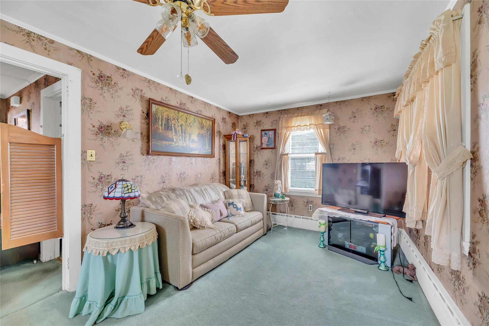 88 Washburn Street, Lake Grove, New York image 13