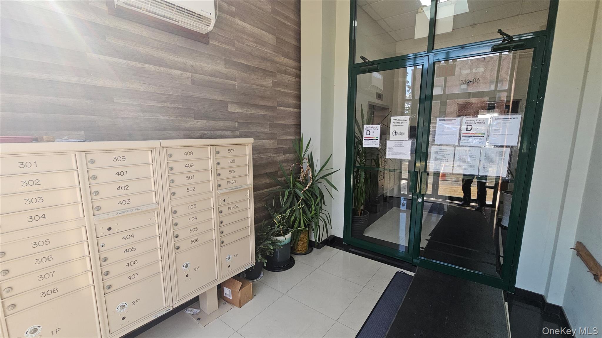 149-06 Northern Boulevard 302