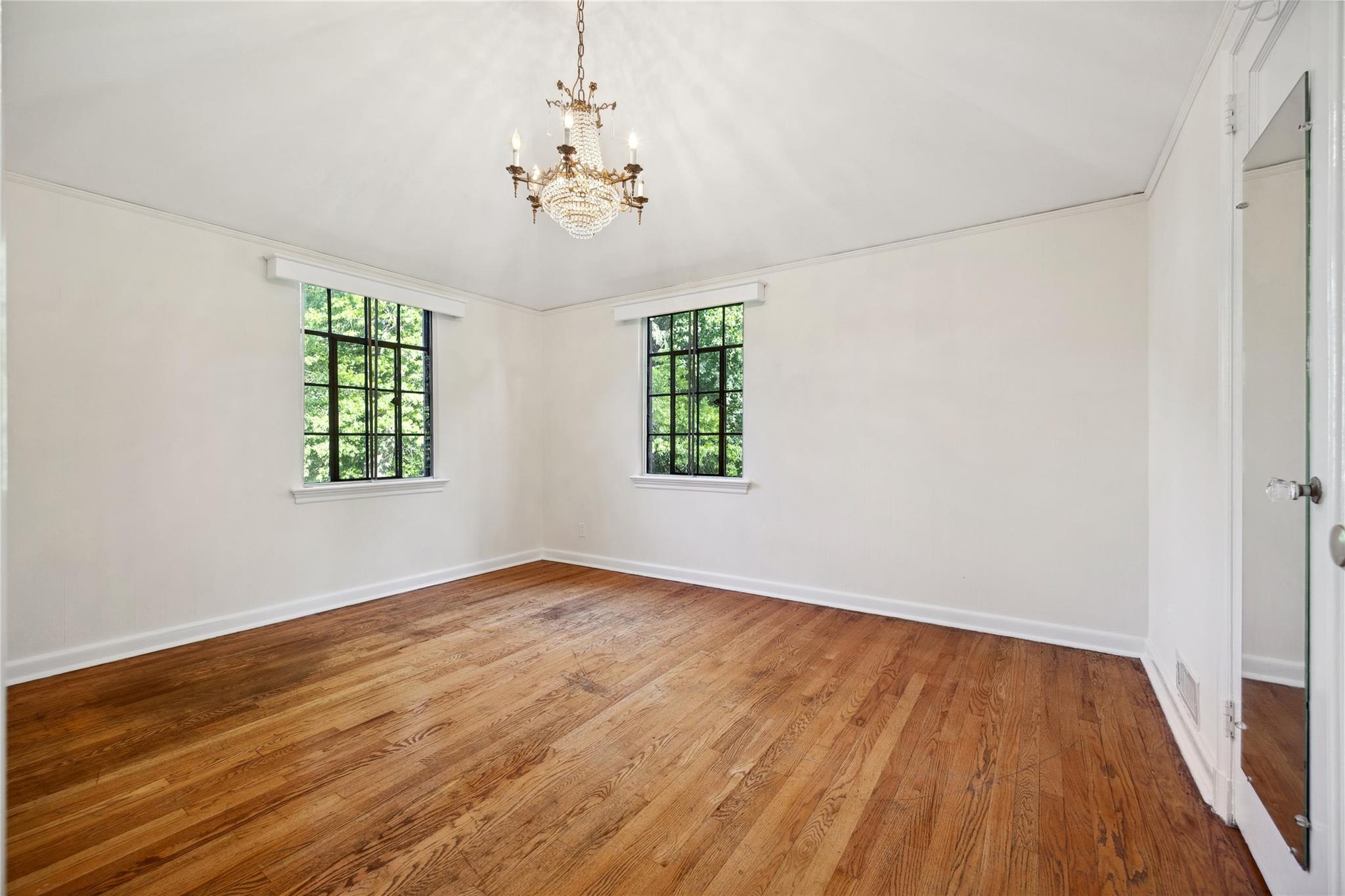 119 Knickerbocker Road, Manhasset, New York image 11