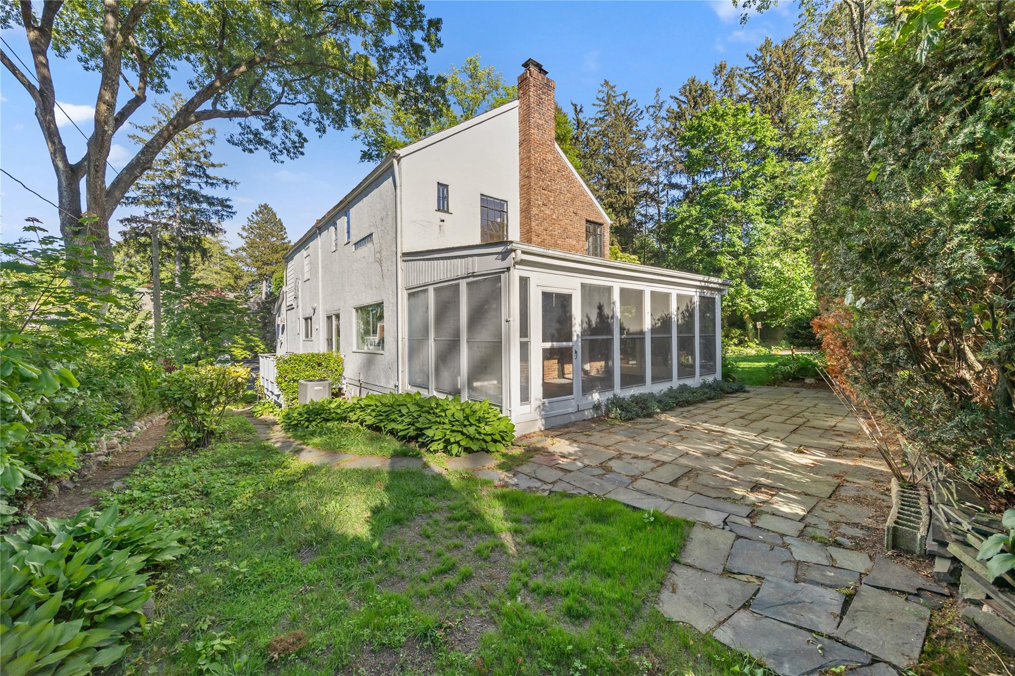 119 Knickerbocker Road, Manhasset, New York image 26