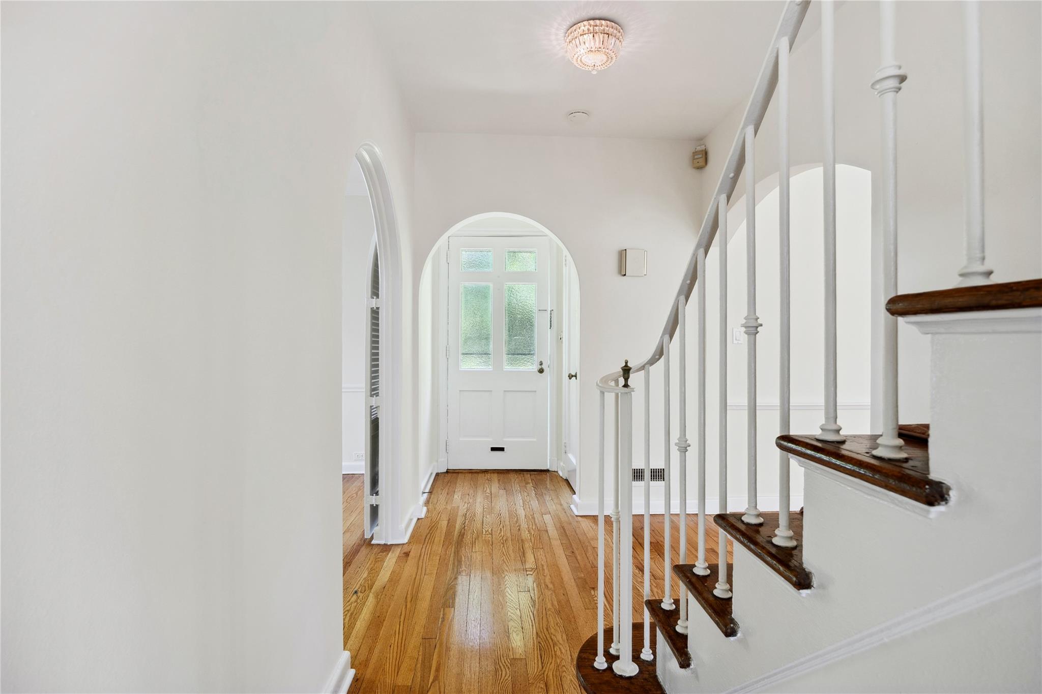 119 Knickerbocker Road