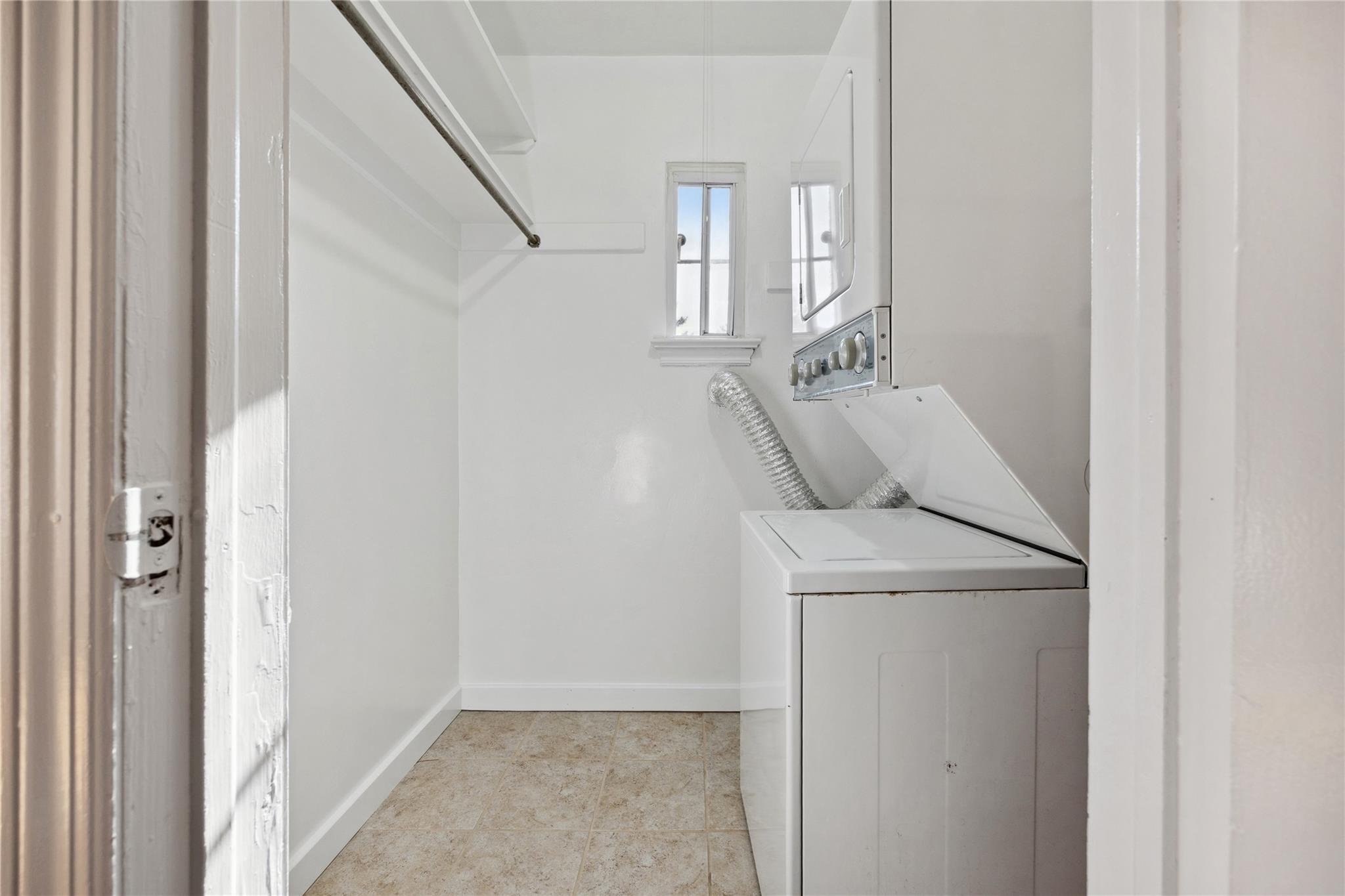 119 Knickerbocker Road, Manhasset, New York image 22