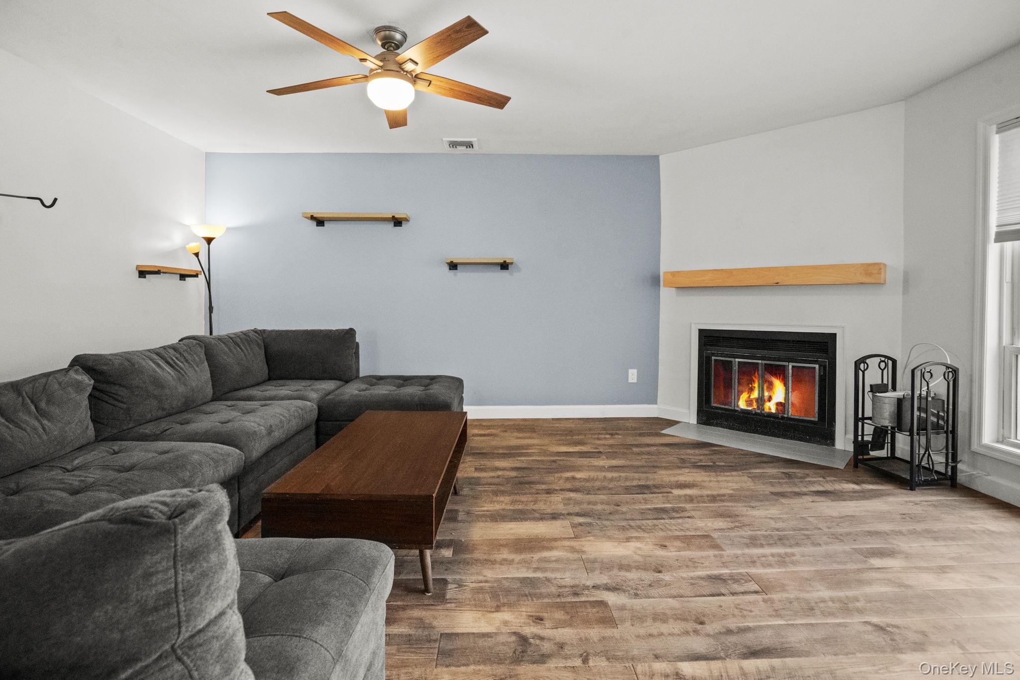 11 Woods Brooke Lane 1