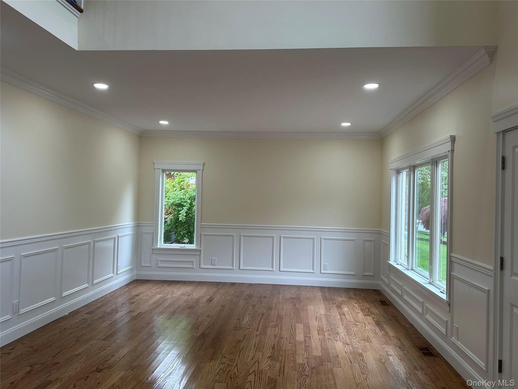 Photo of 114 Maytime Drive, Jericho, NY 11753 (MLS # 1004874)