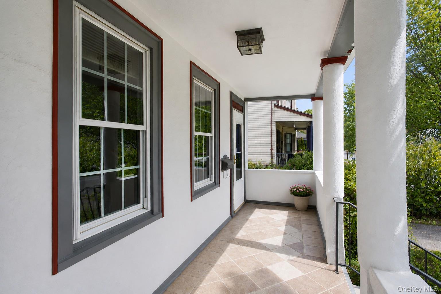 463 Beach Avenue