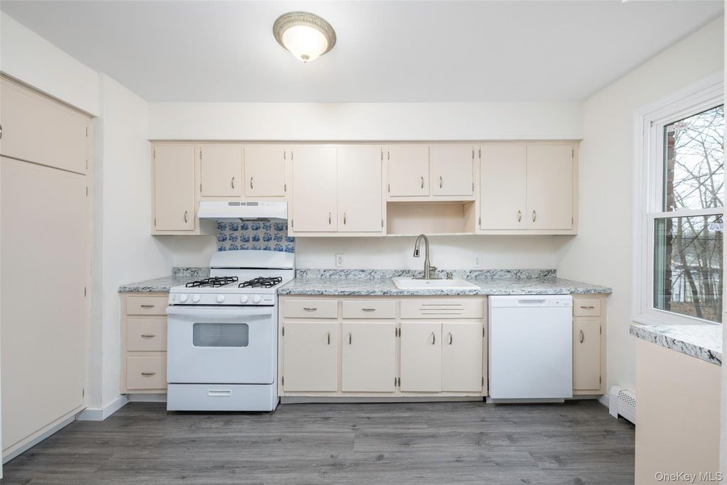 Photo of 1668 Route 9 #1F, Wappingers Falls, NY 12590 (MLS # 980099)