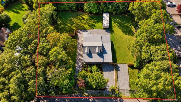 10 VERSA PL, SHIRLEY, NY 11967 - Image de7ef4e34b6cbb9737d1b31d8459ad56/1791945292