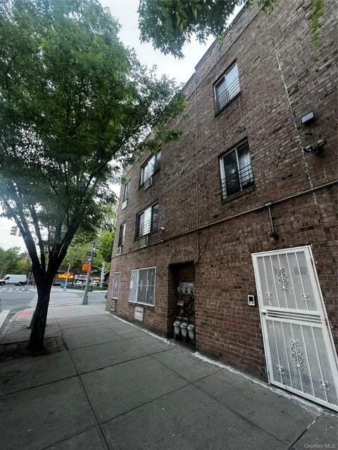 Multifamily For Sale - 865 E 178th Street<br/> Bronx, NY 10460