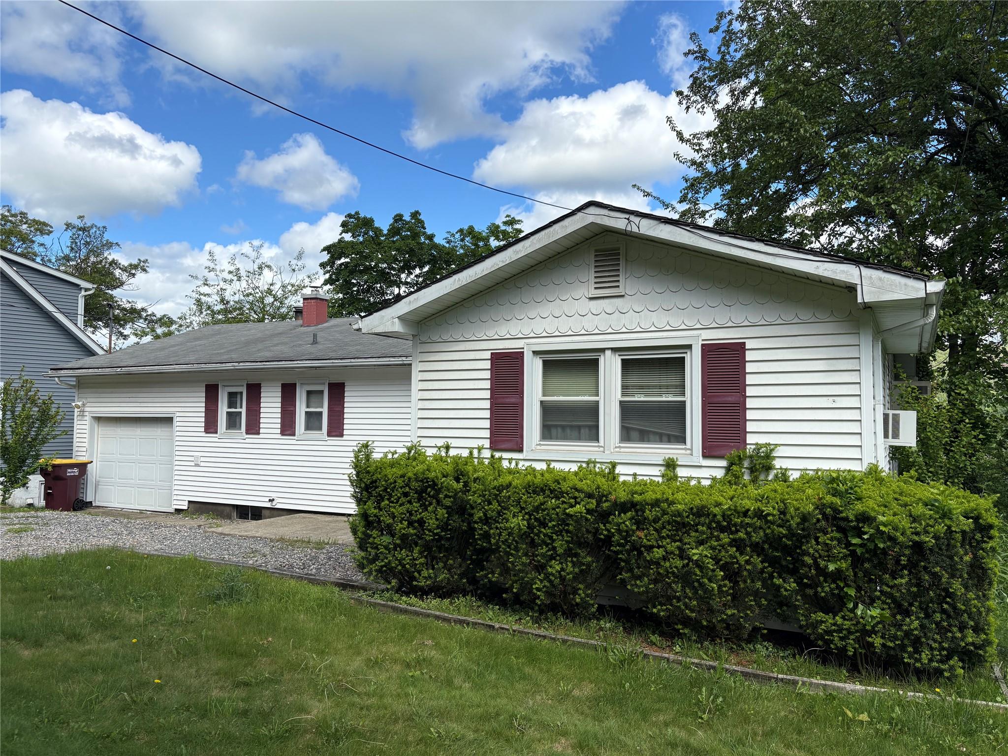 113 Brook Trail, Greenwood Lake, New York image 2
