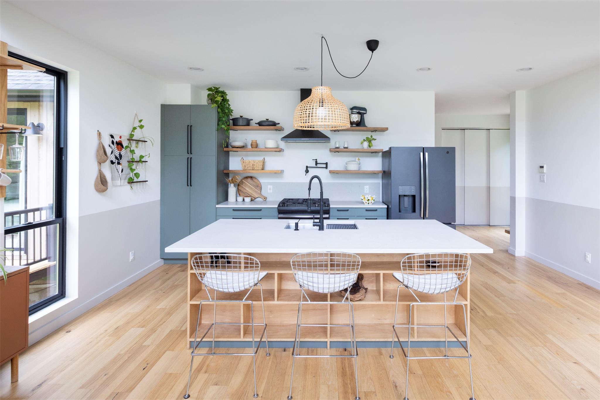 Catskill, New York 12414, United States, 3 Bedrooms Bedrooms, ,3 BathroomsBathrooms,Residential,Active,154156