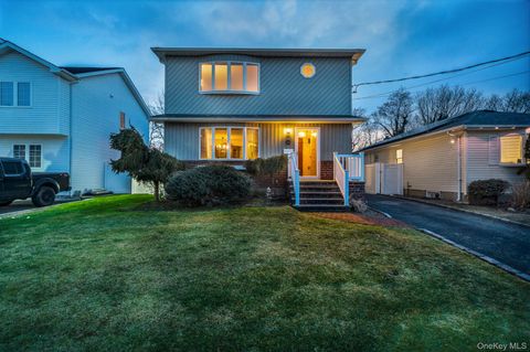 254 N Richmond Avenue Massapequa NY 11758