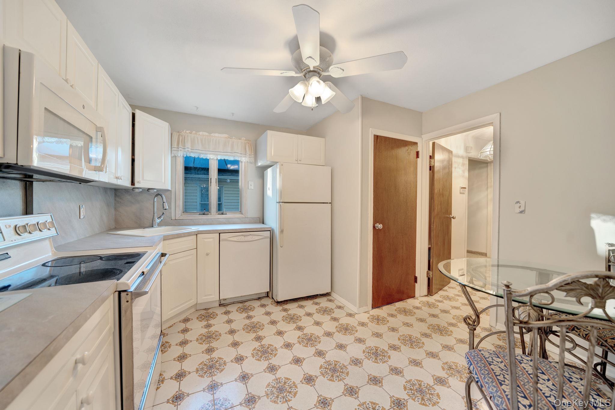 254 N Richmond Avenue