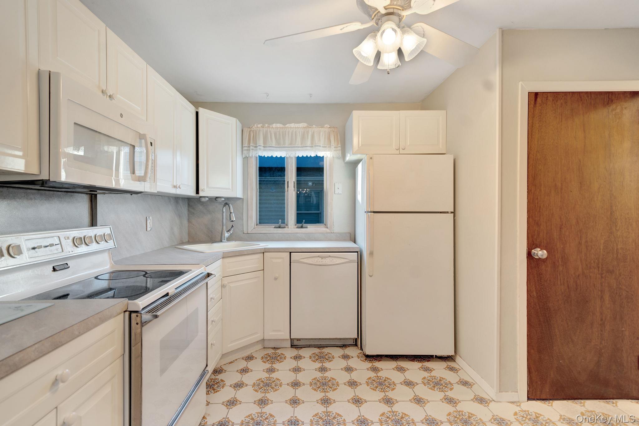 254 N Richmond Avenue