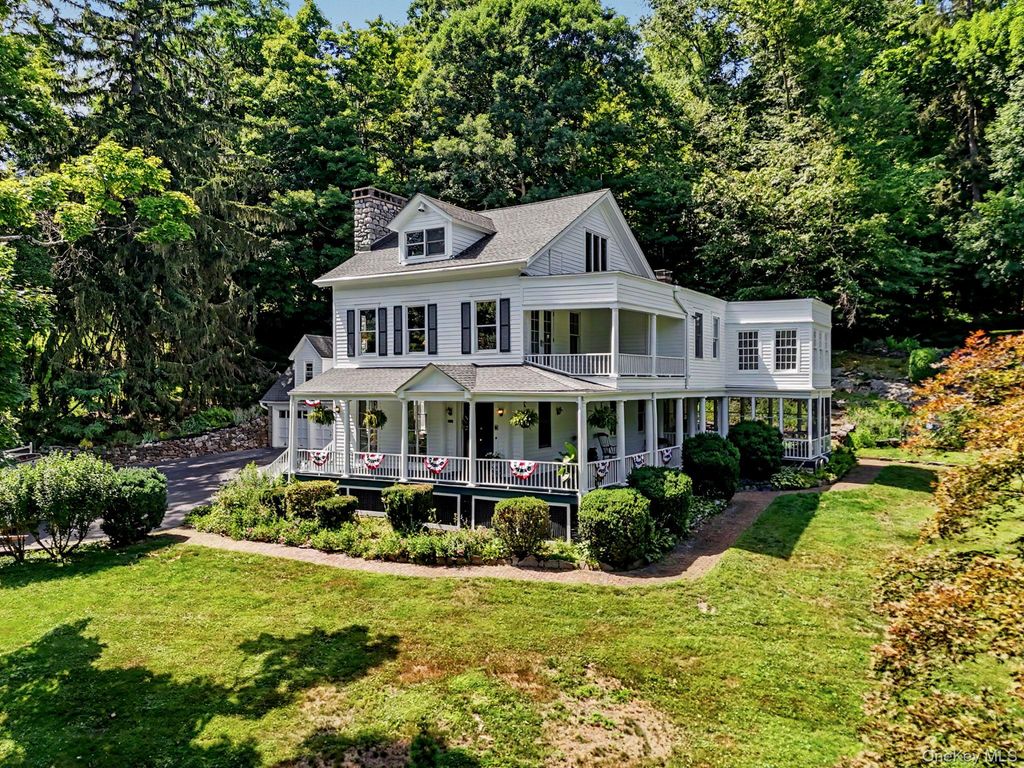 Photo of 2535 Route 35, Katonah, NY 10536 (MLS # 1015743)