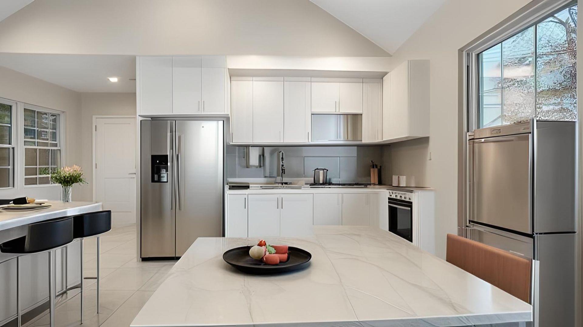 Underhill Avenue, Bronx, New York - 5 Bedrooms  
4 Bathrooms - 