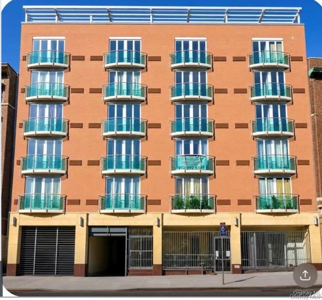 88-20 Parsons Boulevard 3D