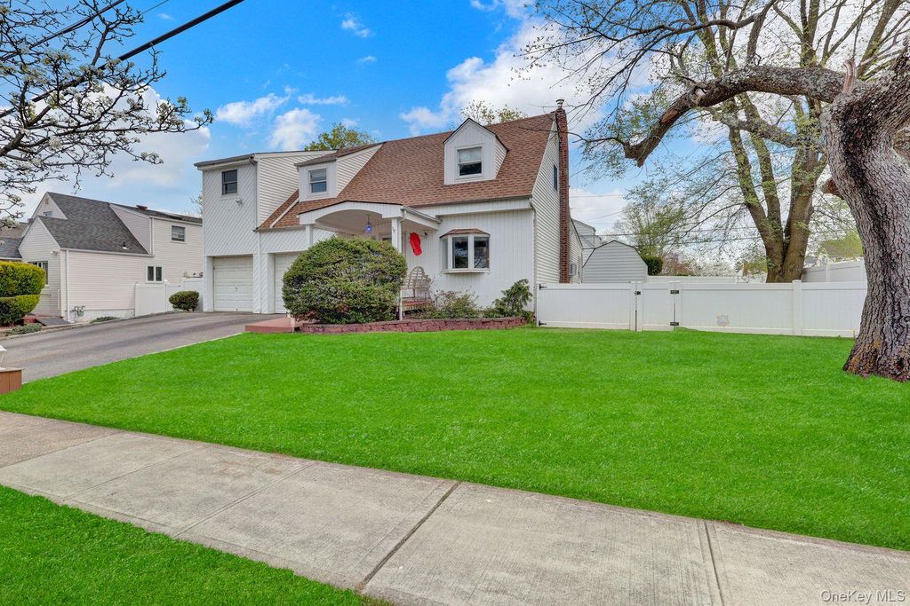 Photo of 451 N Grove Street, Valley Stream, NY 11580 (MLS # 987024)