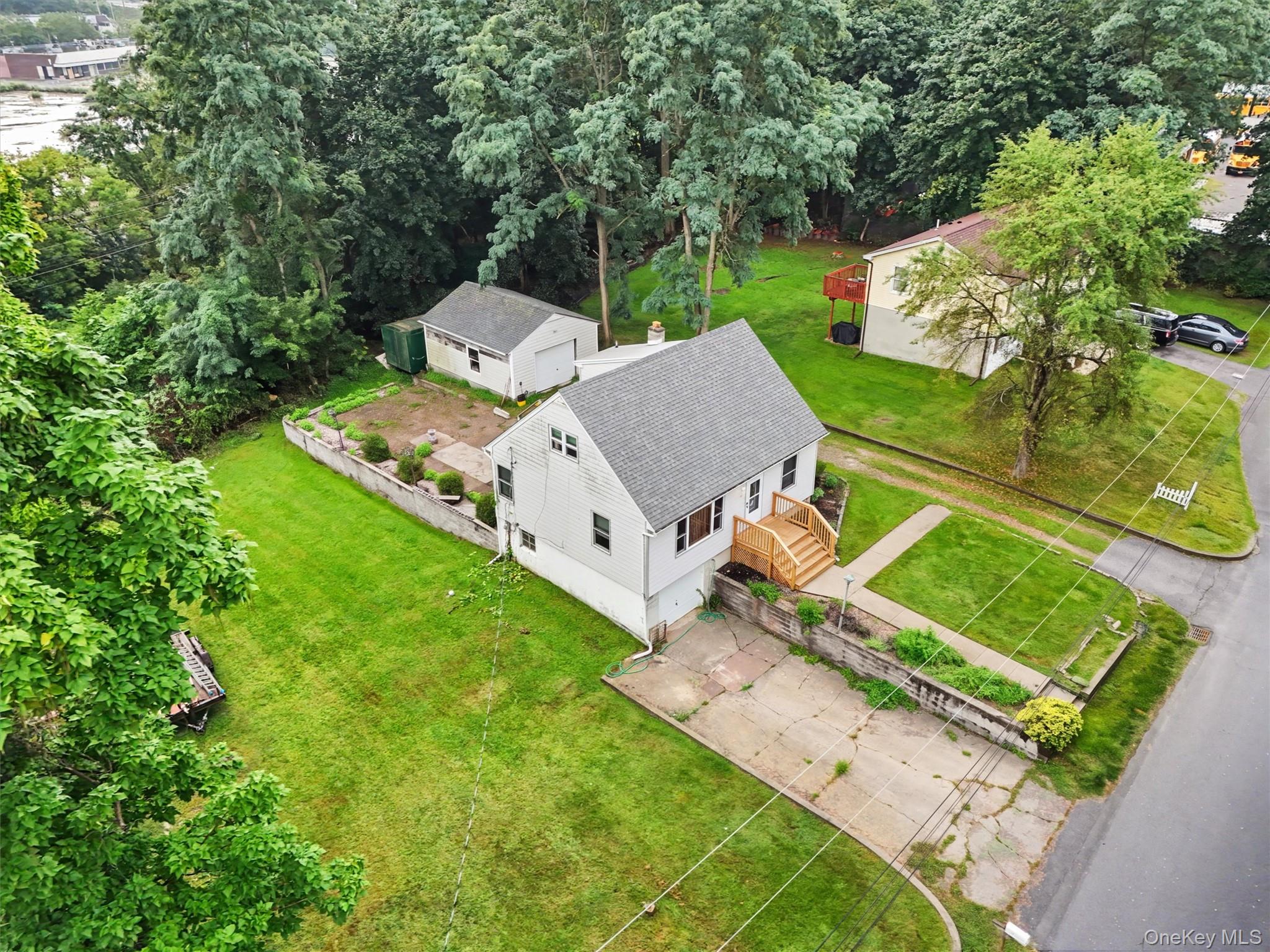 4 Garrett Place