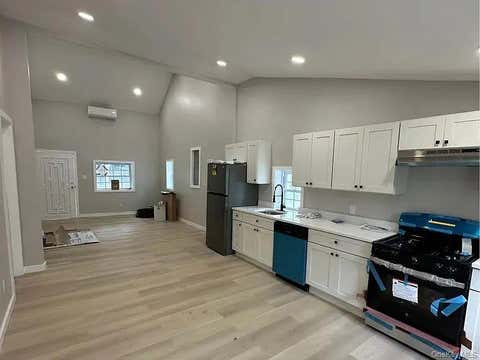 Homes For Rent - 18 Forester Llc Ave<br/> Warwick, NY 10990