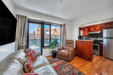 Condo For Sale - 30-63 31st Street #301<br/> Astoria, NY 11102