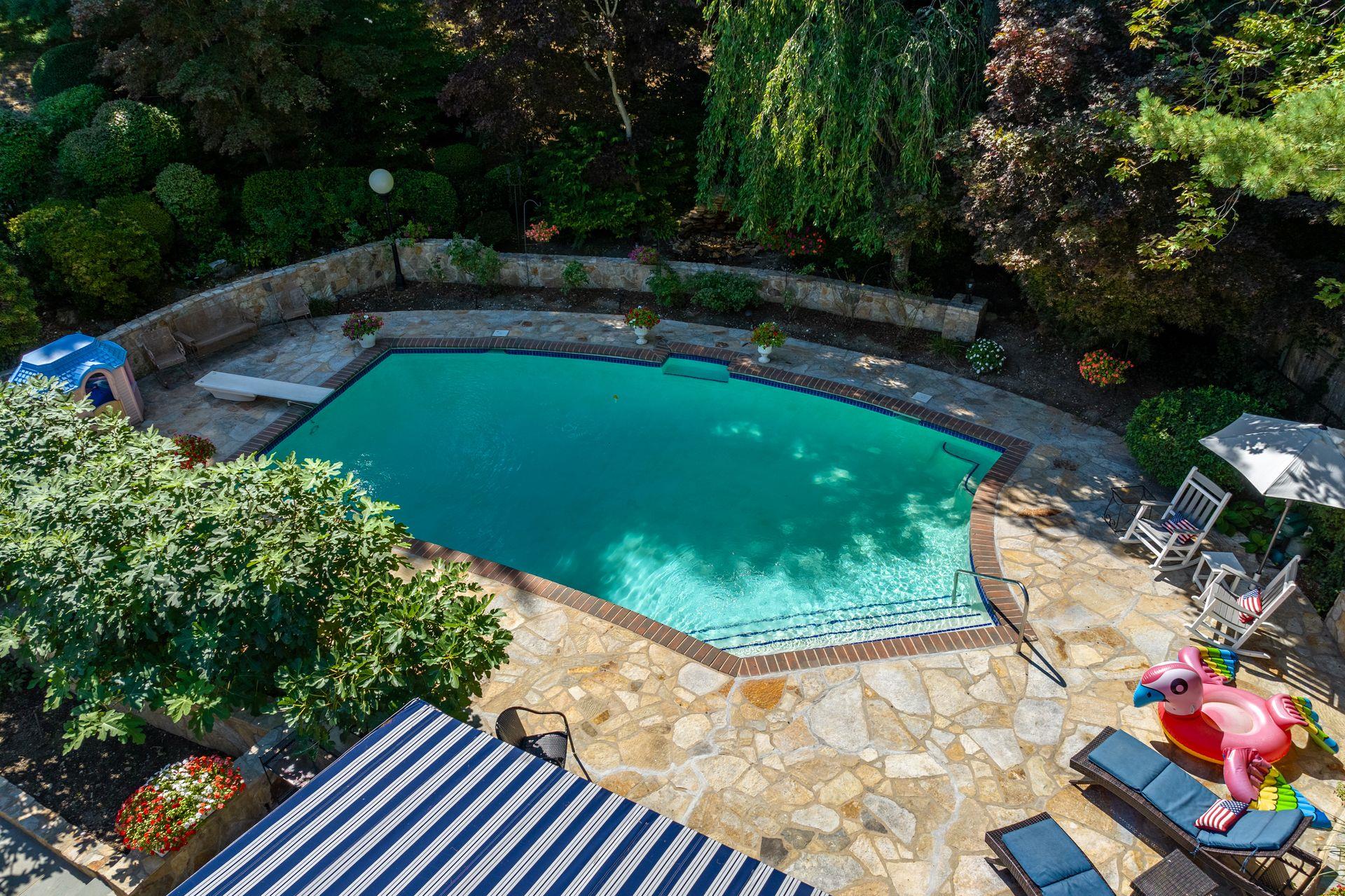 28 Stepping Stone Crescent, Dix Hills, New York image 44