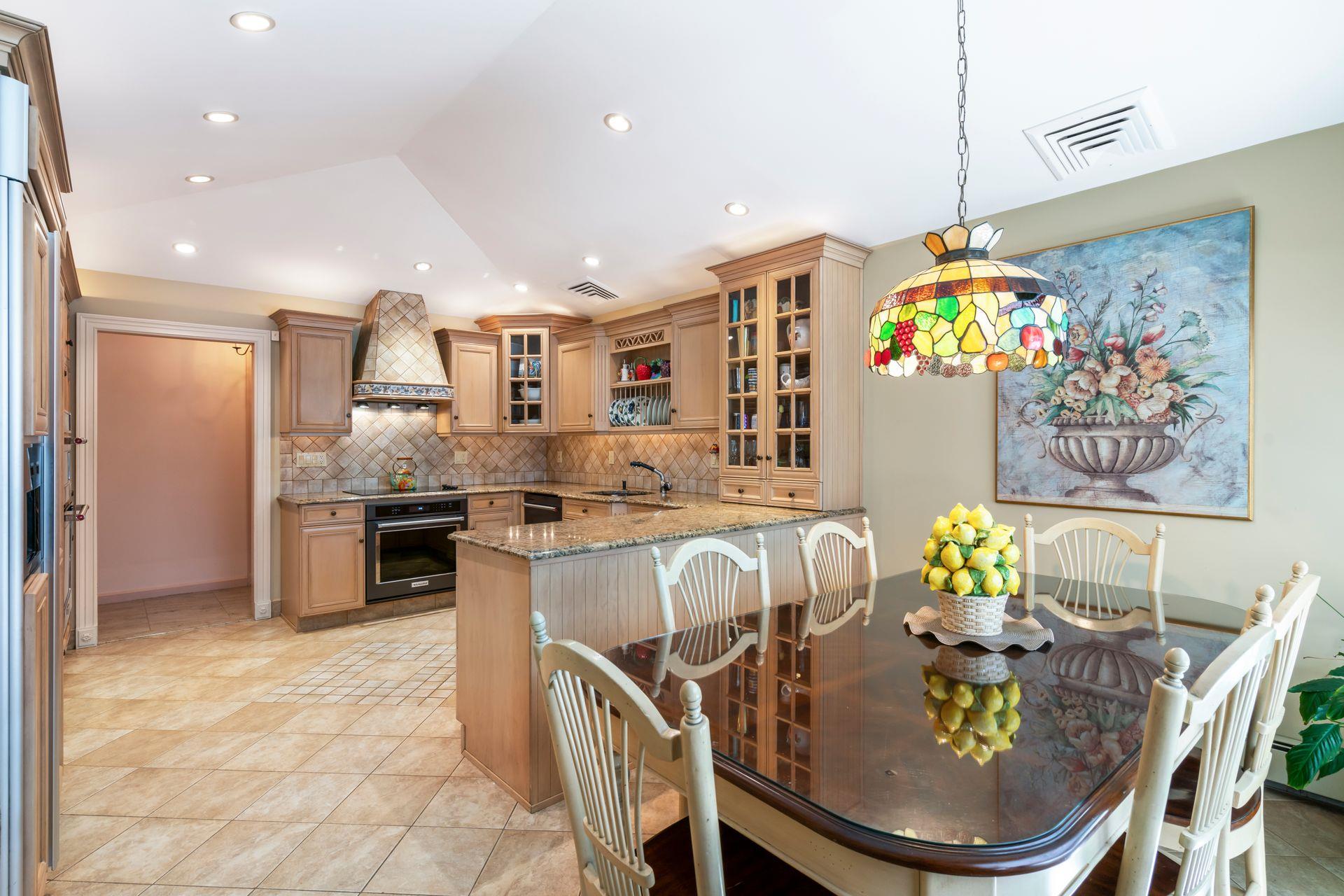 28 Stepping Stone Crescent, Dix Hills, New York image 20
