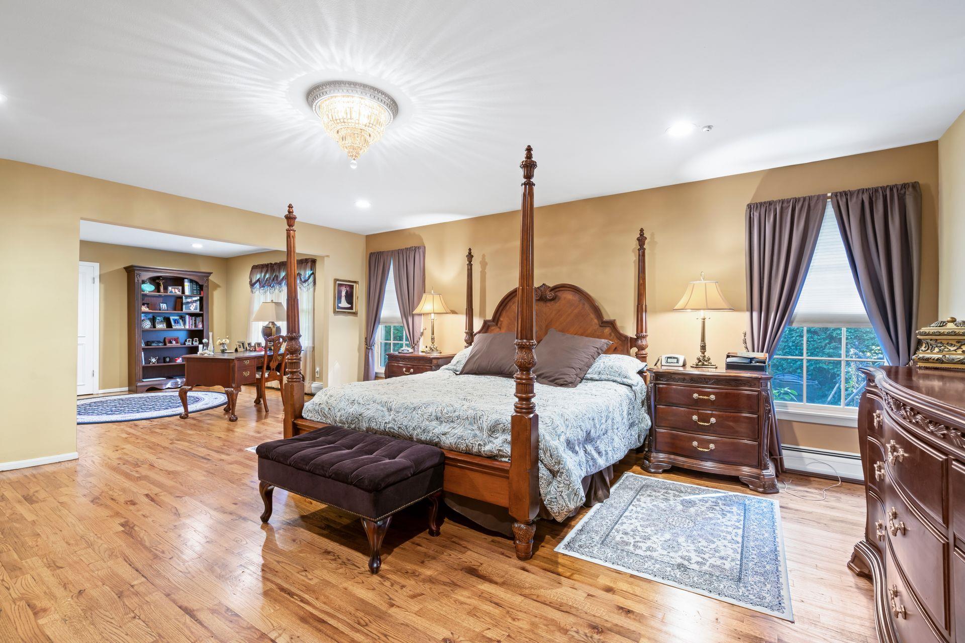 28 Stepping Stone Crescent, Dix Hills, New York image 26