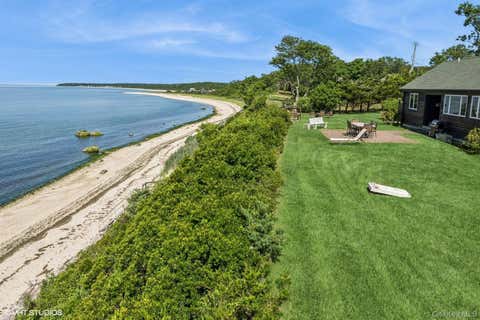 Homes For Rent - 4630 Blue Horizon Bluffs<br/> Peconic, NY 11958