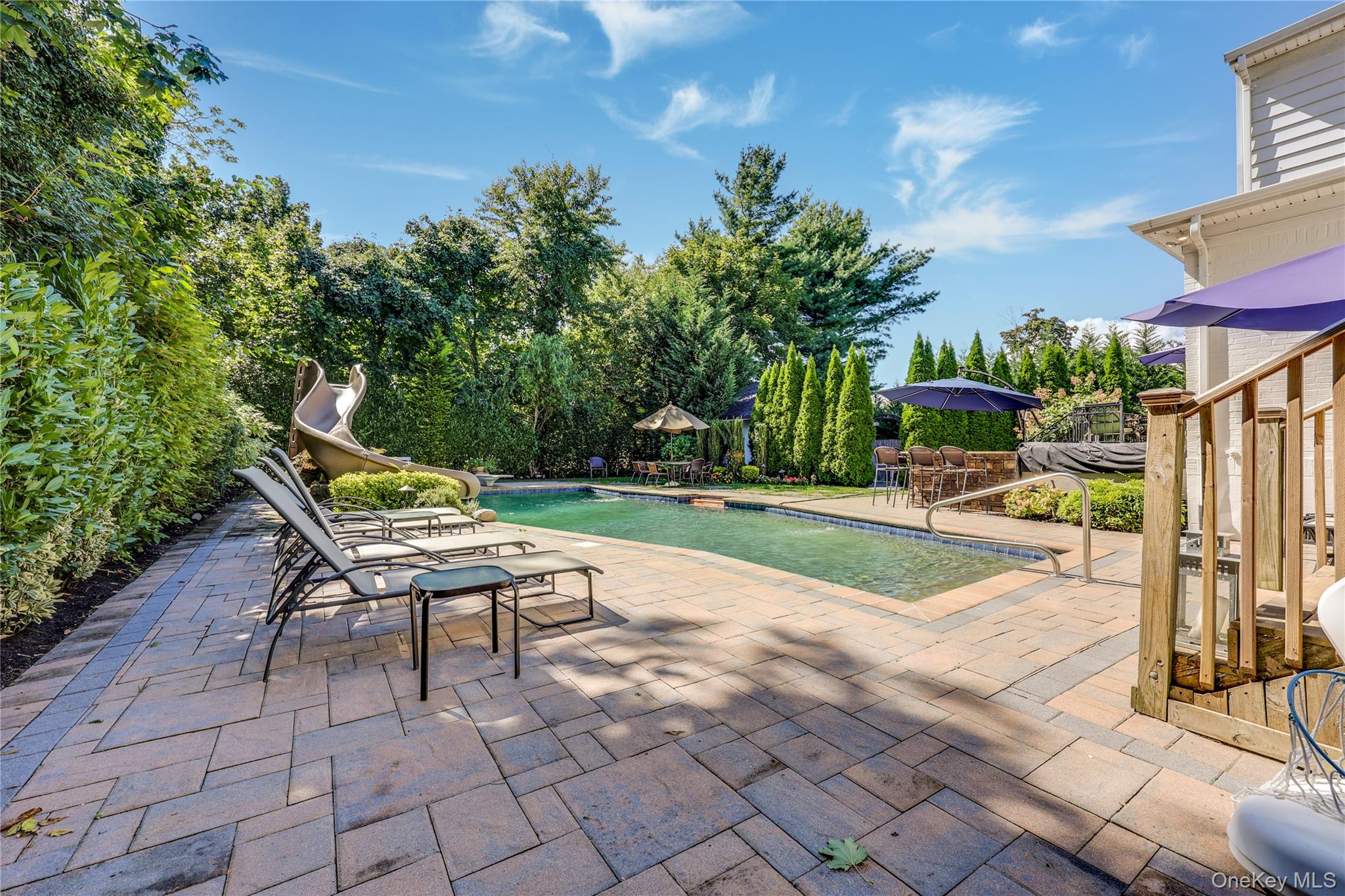 Lawrence, New York 11559, United States, 5 Bedrooms Bedrooms, ,4 BathroomsBathrooms,Residential,Active,202741