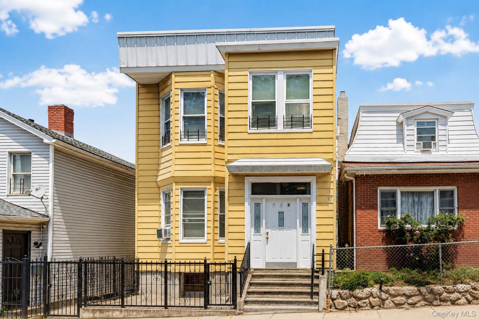 Photo 1 of 22 — 123 Oliver Avenue, Yonkers, NY 10701