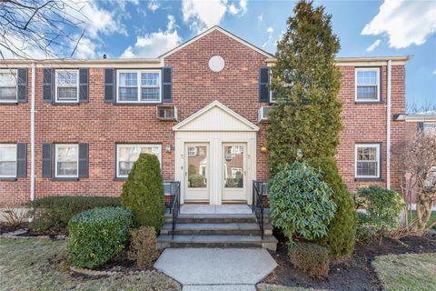 69-21 215th Street Unit A, New York, NY 11364 - MLS#: 818675