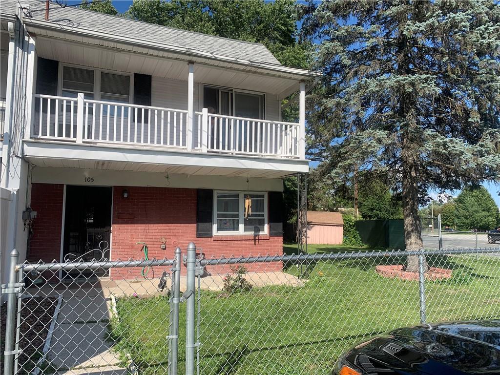 Sheffield Drive, Middletown, New York - 3 Bedrooms  
2 Bathrooms  
7 Rooms - 