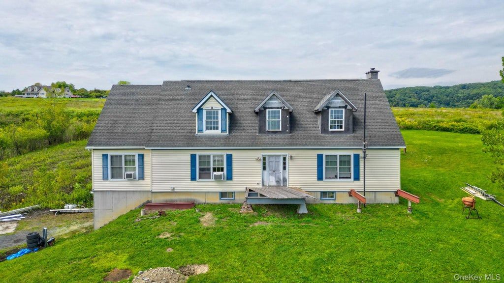 Photo of 70 Mulberry Lane, Milton, NY 12547 (MLS # 1049979)